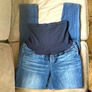 1822 Maternity Jeans
